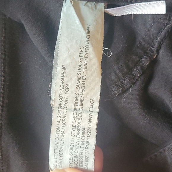 Love Premium Denim Suzanne Jean black jegging button & zip fly - Picture 6 of 8